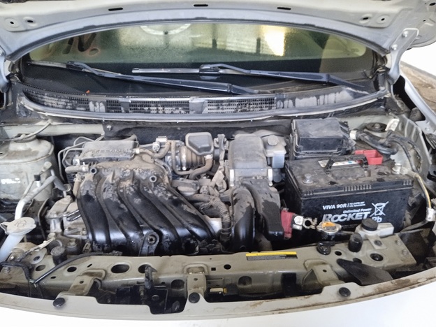  Nissan VERSA 2015    EN DESARME
